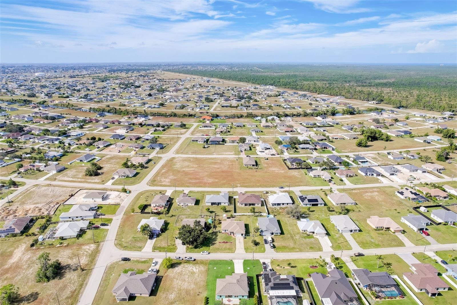 CAPE CORAL - Residential