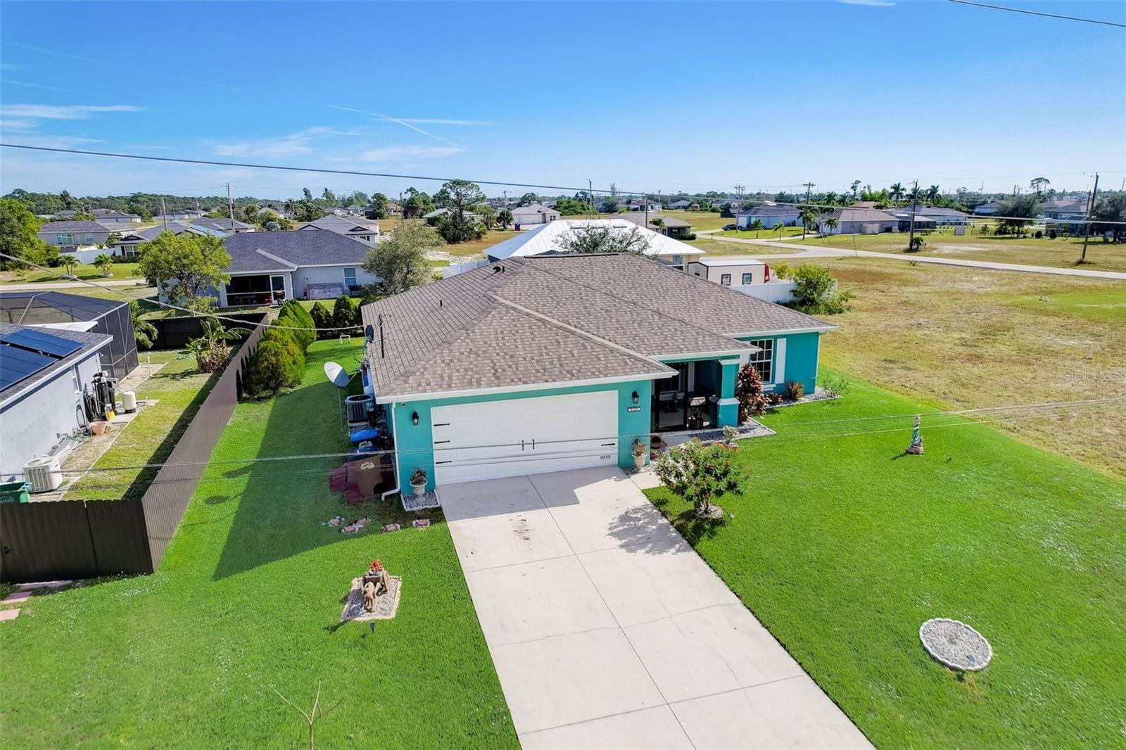 CAPE CORAL - Residential