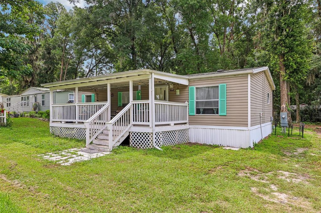 Photo of 4884 SE 146th Lane, Summerfield, FL 34491 (MLS # OM727100)
