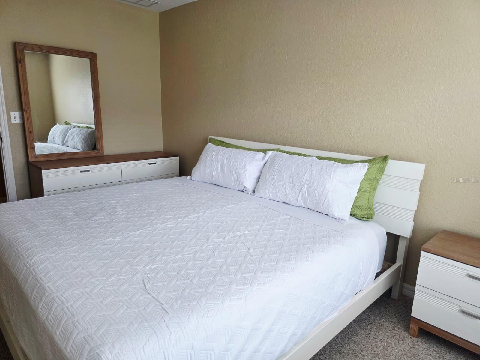 VILLAS AT SEVEN DWARFS LANE CONDO - Residential