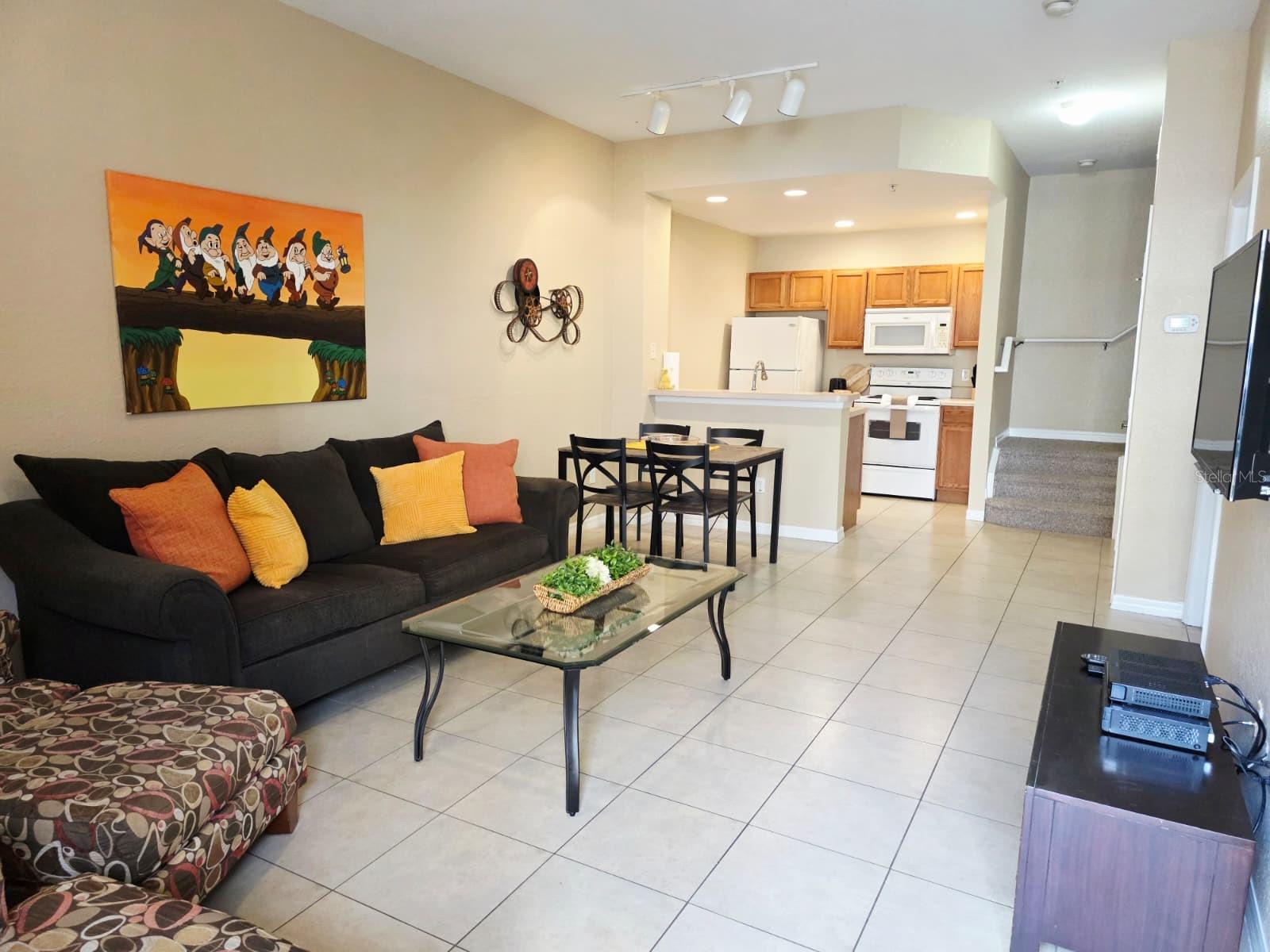 VILLAS AT SEVEN DWARFS LANE CONDO - Residential