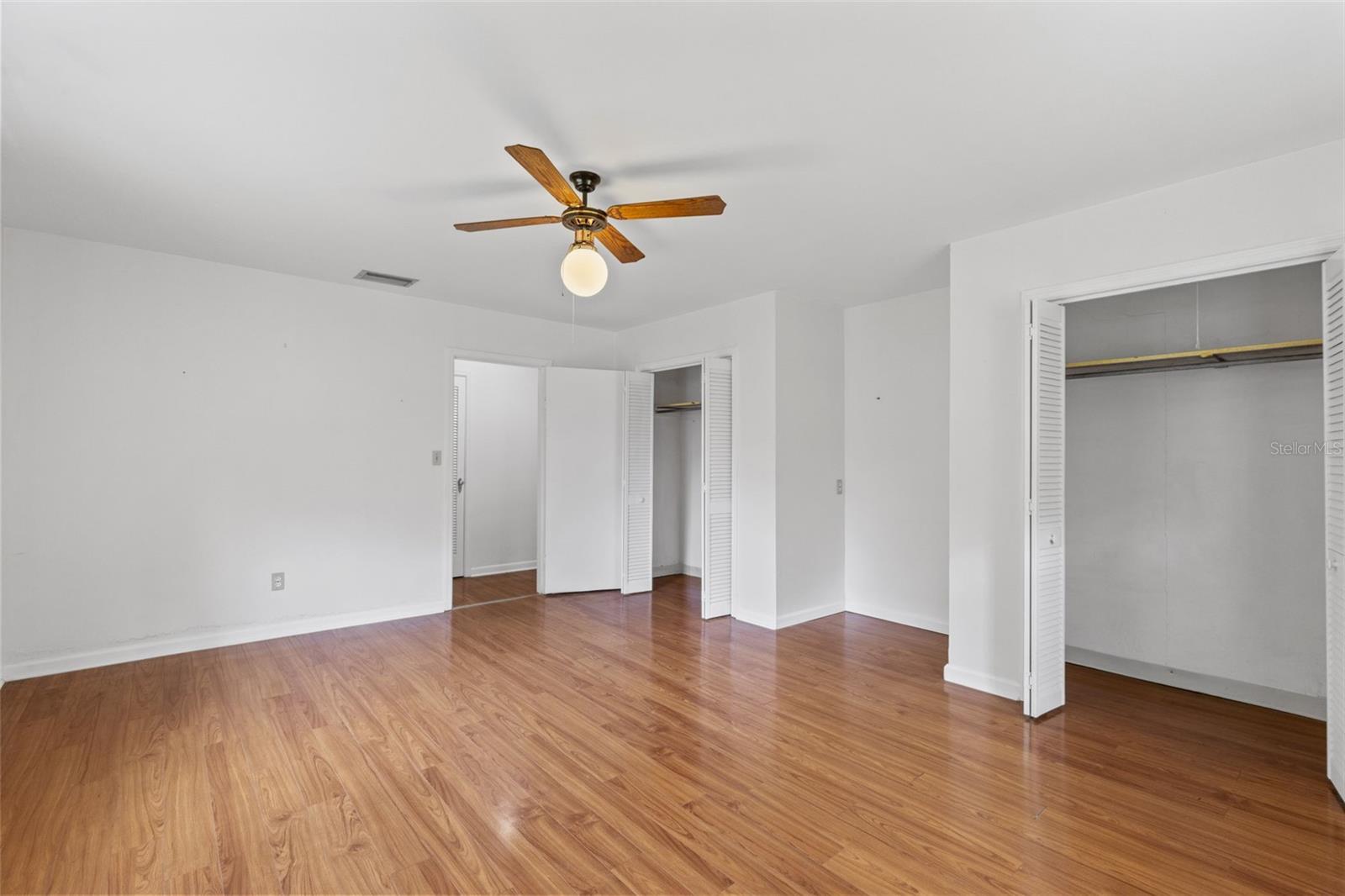 EL RANCHO PARK ADD BLK B - Residential