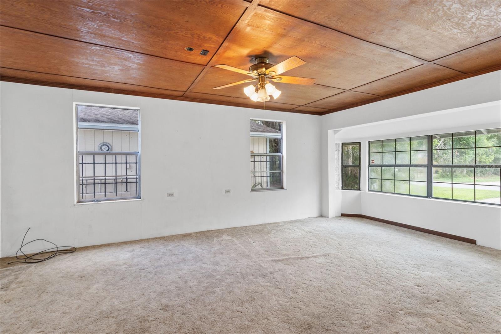 EL RANCHO PARK ADD BLK B - Residential