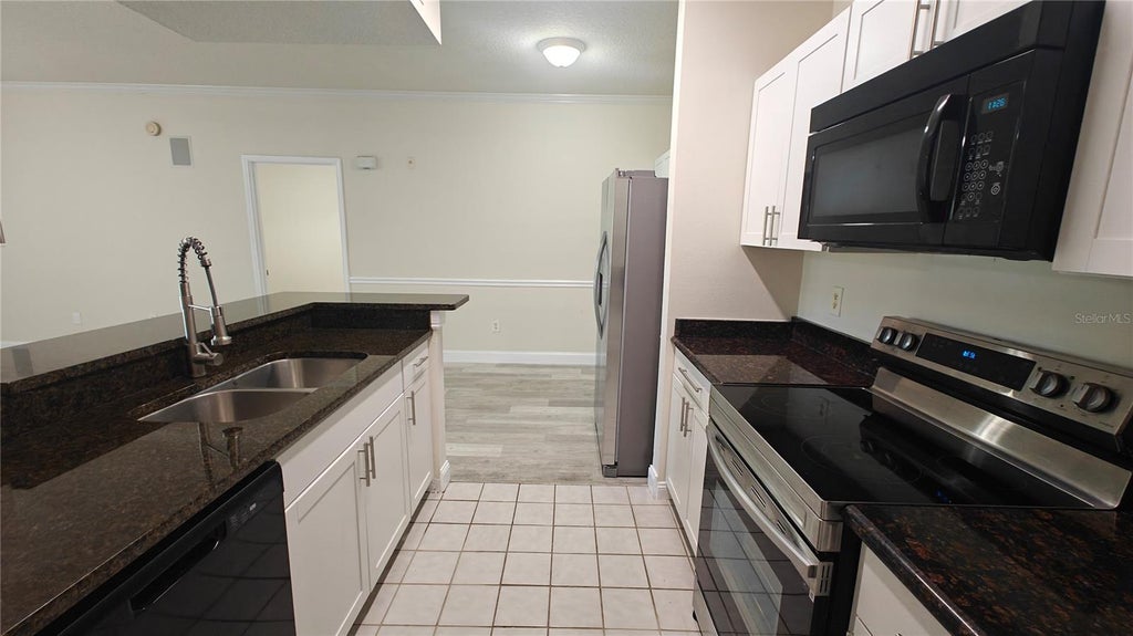 Photo of 2015 Reston Road #2219, Orlando, FL 32837 (MLS # S5160058)