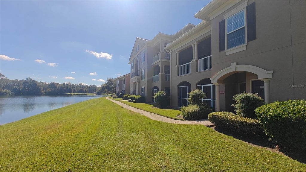Photo of 2015 Reston Road #2219, Orlando, FL 32837 (MLS # S5160058)