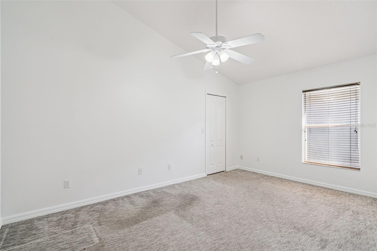 LOST LAKE ESTATES - Residential