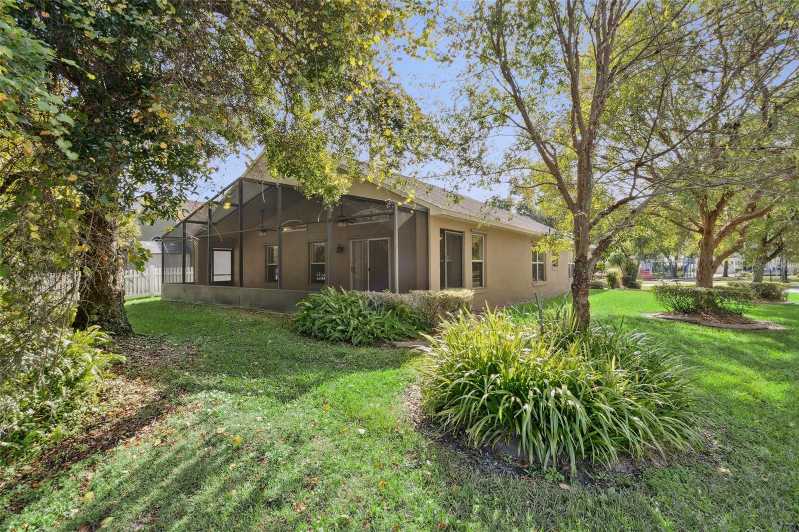 LOST LAKE ESTATES - Residential