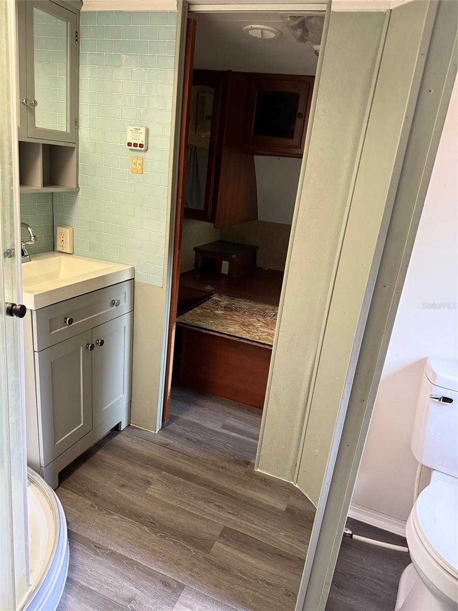 YOGI BEARS JELLYSTONE PARK CONDO - Residential Lease