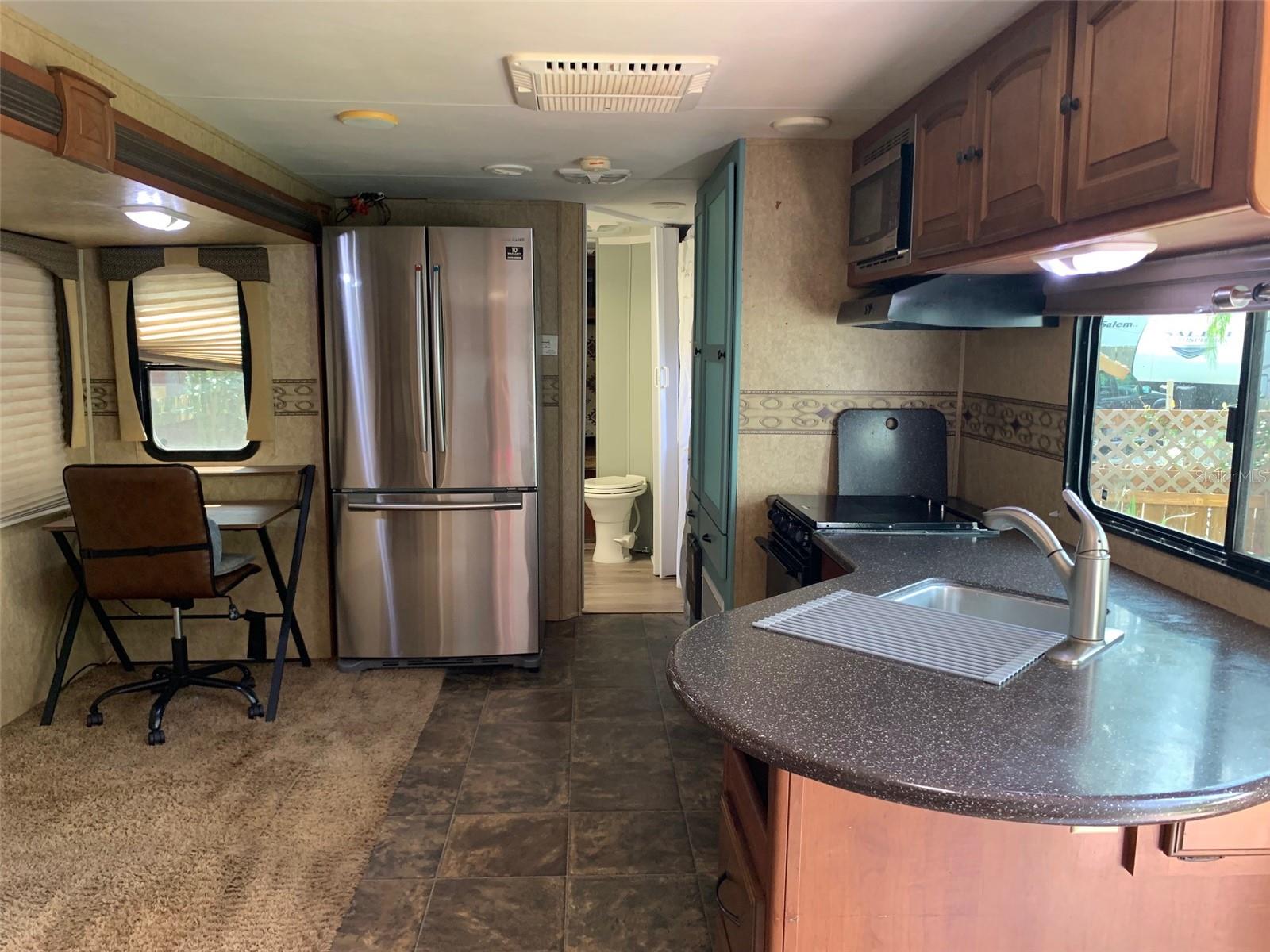 YOGI BEARS JELLYSTONE PARK CONDO - Residential Lease