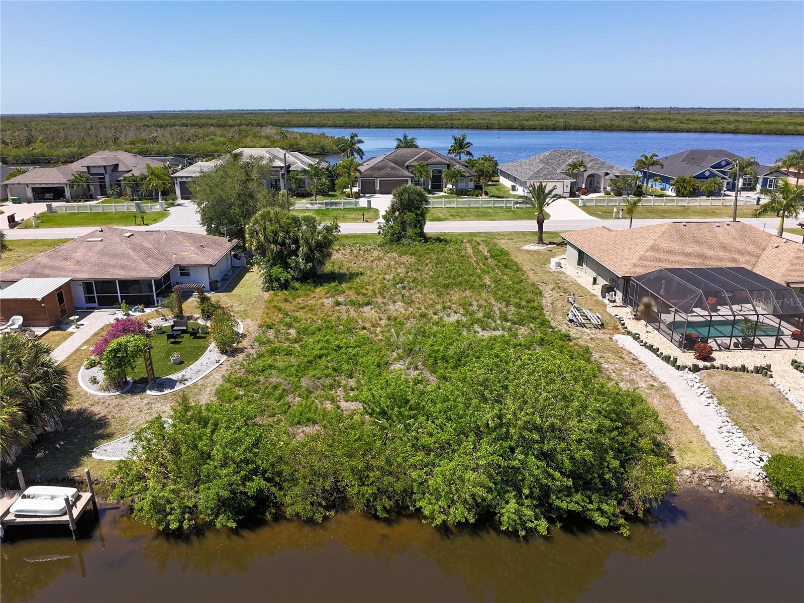 PORT CHARLOTTE SEC 044 - Land