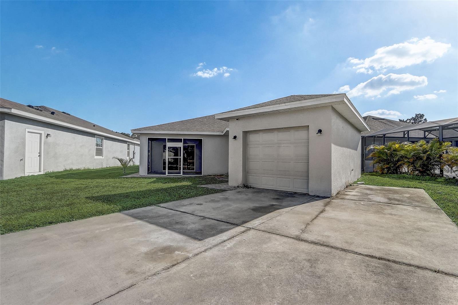 TRAFALGAR VILLAGE PH 03 - Residential