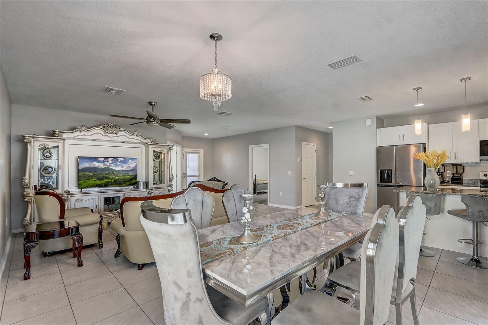 TRAFALGAR VILLAGE PH 03 - Residential