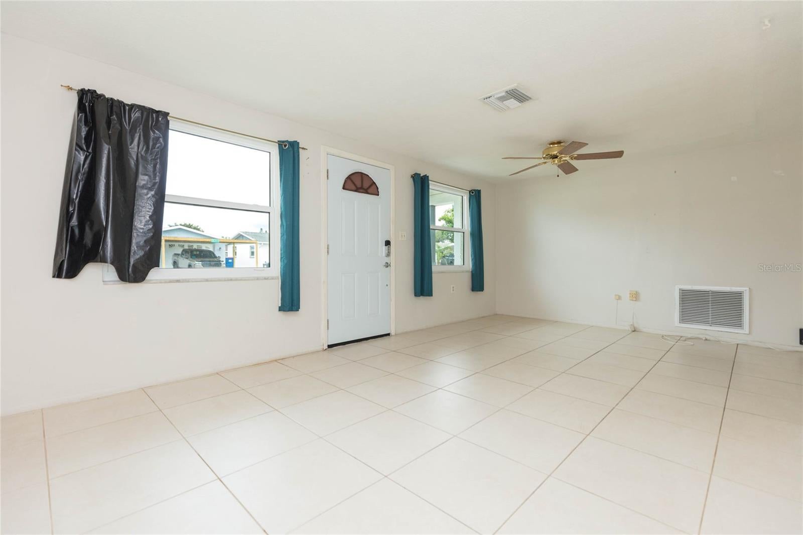 1447 WEYFORD LANE