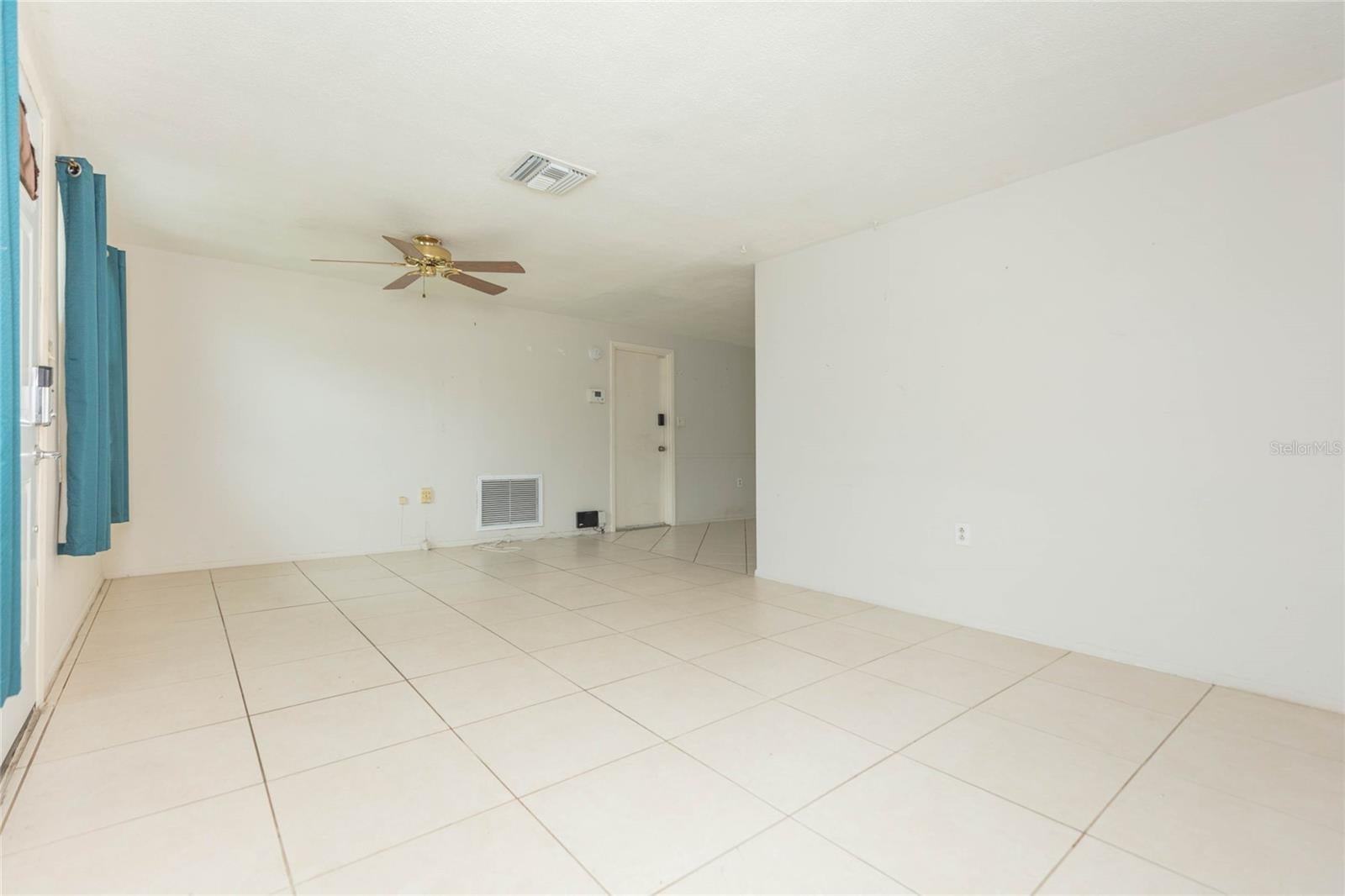 1447 WEYFORD LANE