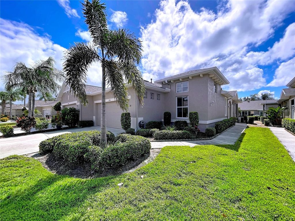 Photo of 2046 Inverness Greens Drive #2046, Sun City Center, FL 33573 (MLS # TB8439457)