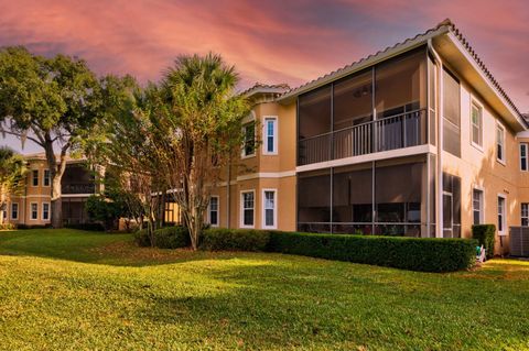 Tiny photo for 33 Camino Real #303, Howey In The Hills, FL 34737 (MLS # G5104869)
