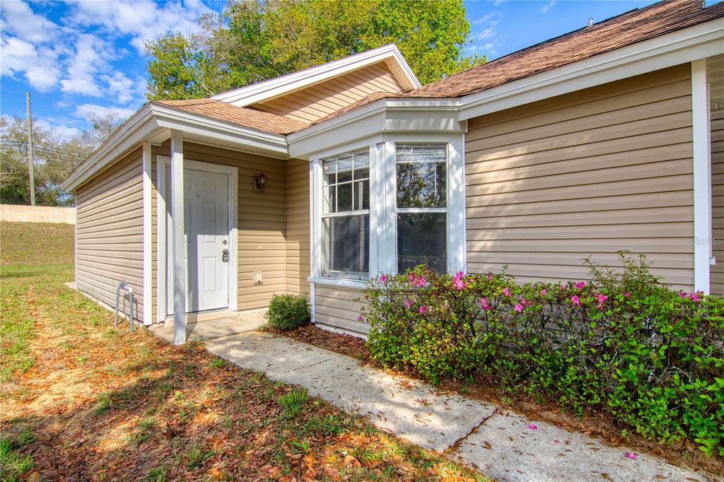 Photo of 7613 Pacific Heights Circle, Orlando, FL 32835 (MLS # O6390898)