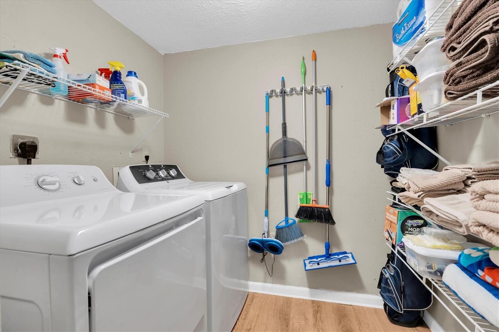 PINE RIDGE AT LAKE TARPON VILLAGE - Residential