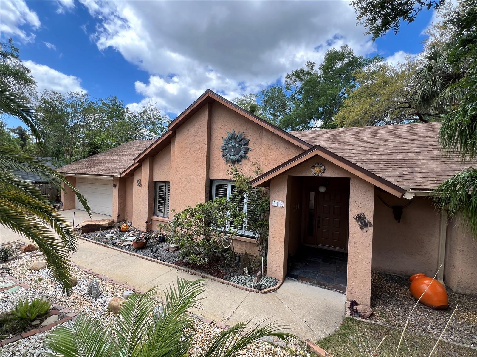 913 RED FOX ROAD