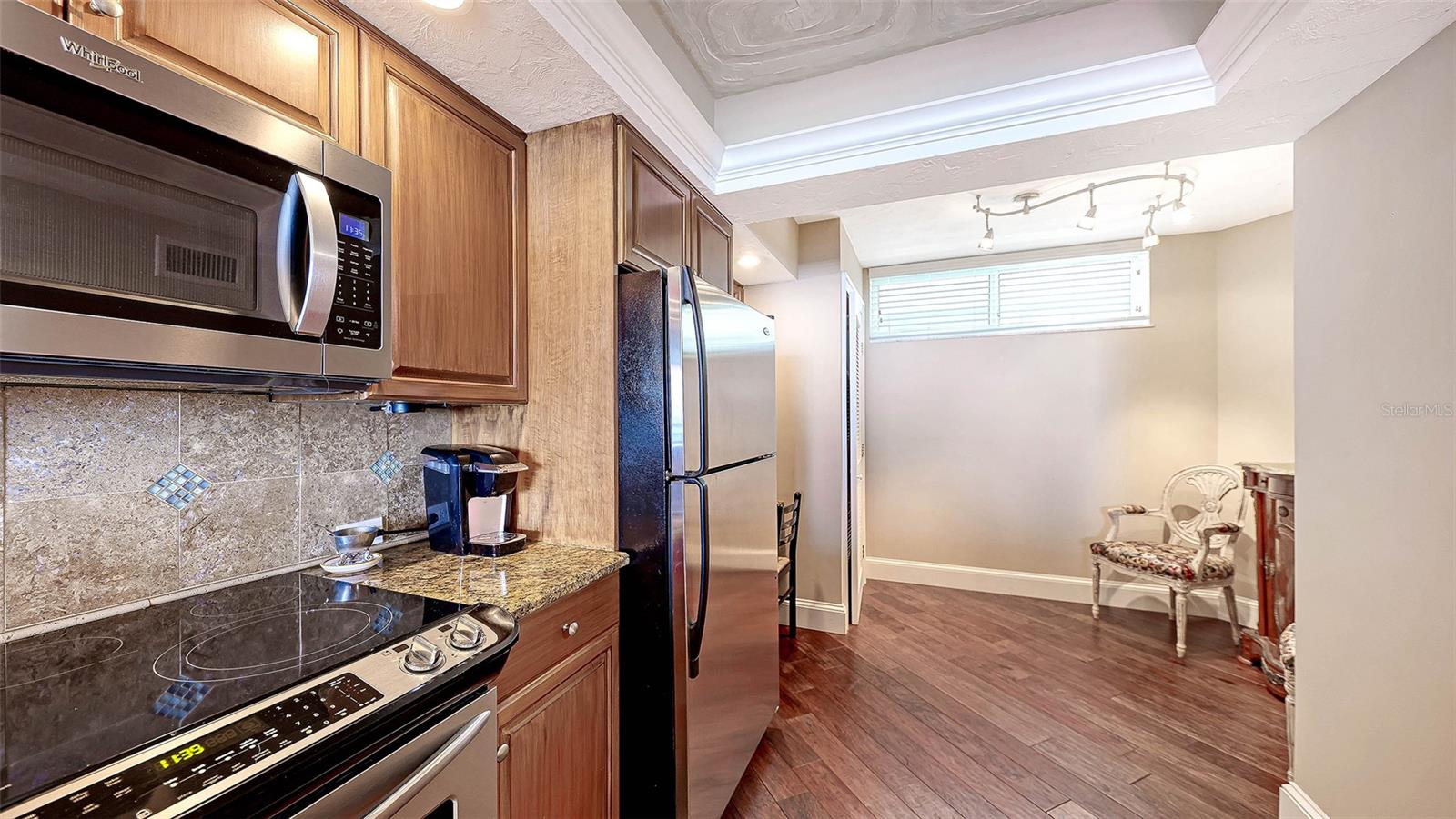 CONDO ON THE BAY TOWER II - Residential