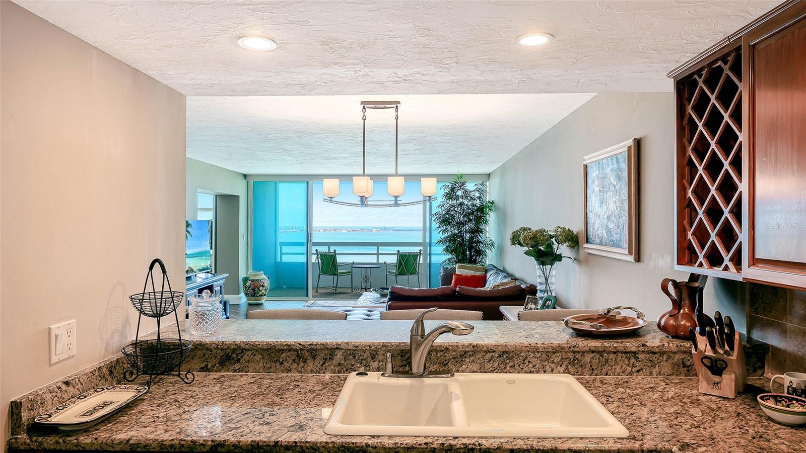 CONDO ON THE BAY TOWER II - Residential