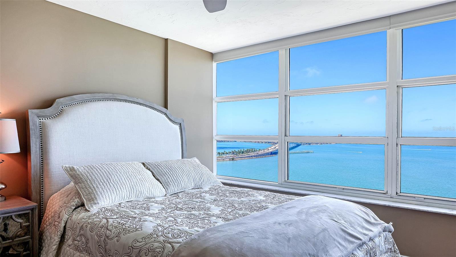 CONDO ON THE BAY TOWER II - Residential