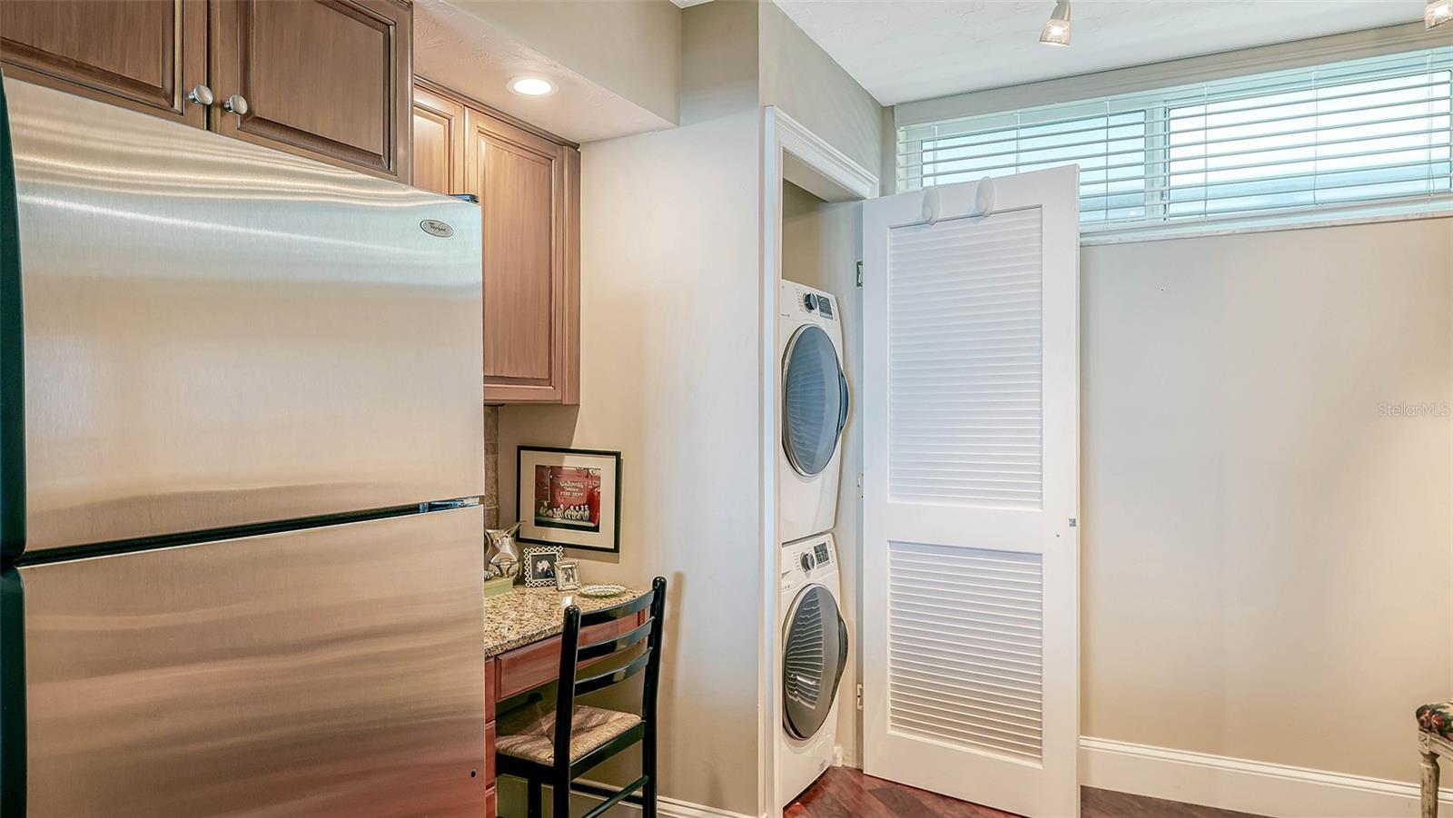 CONDO ON THE BAY TOWER II - Residential
