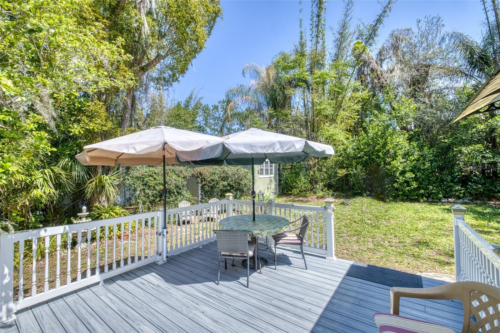 UNIVERSITY TERRACE DELAND - Residential