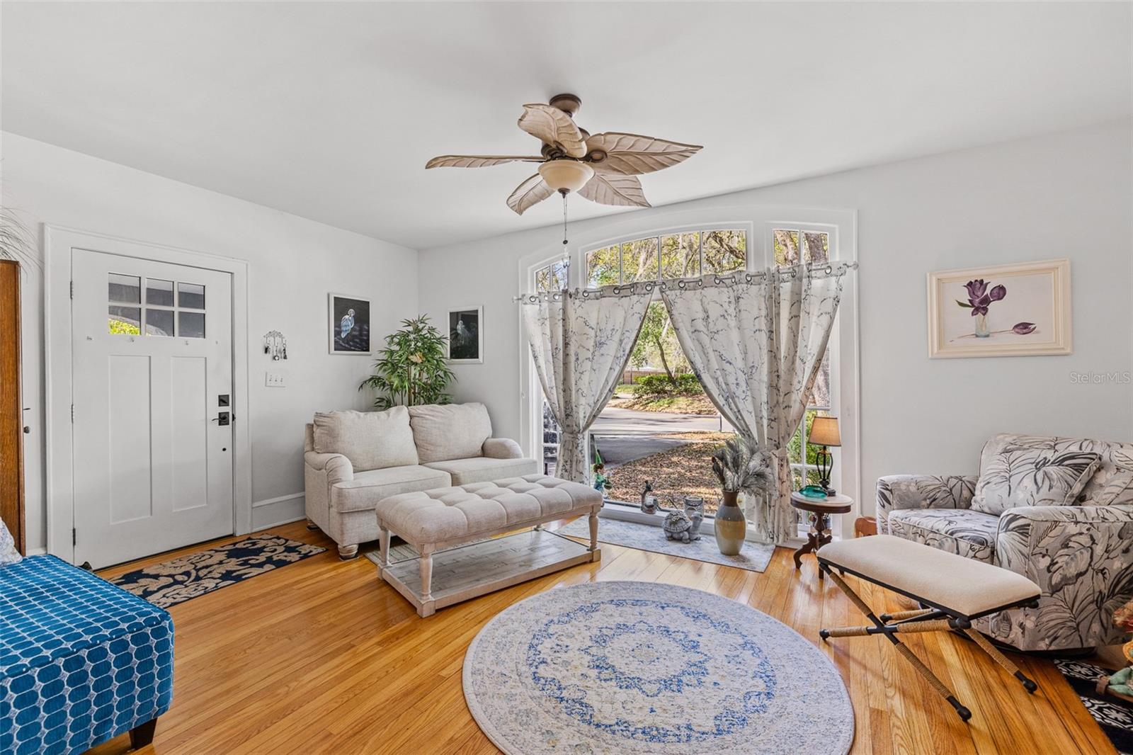 UNIVERSITY TERRACE DELAND - Residential