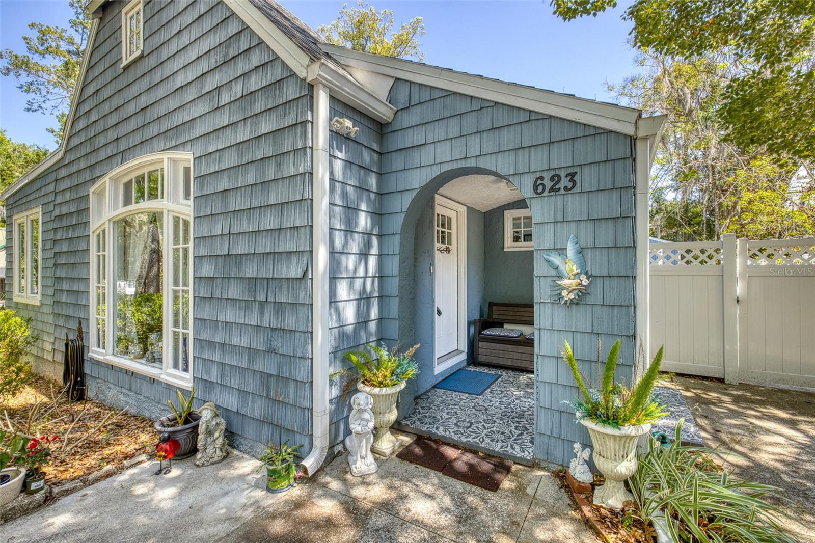 UNIVERSITY TERRACE DELAND - Residential