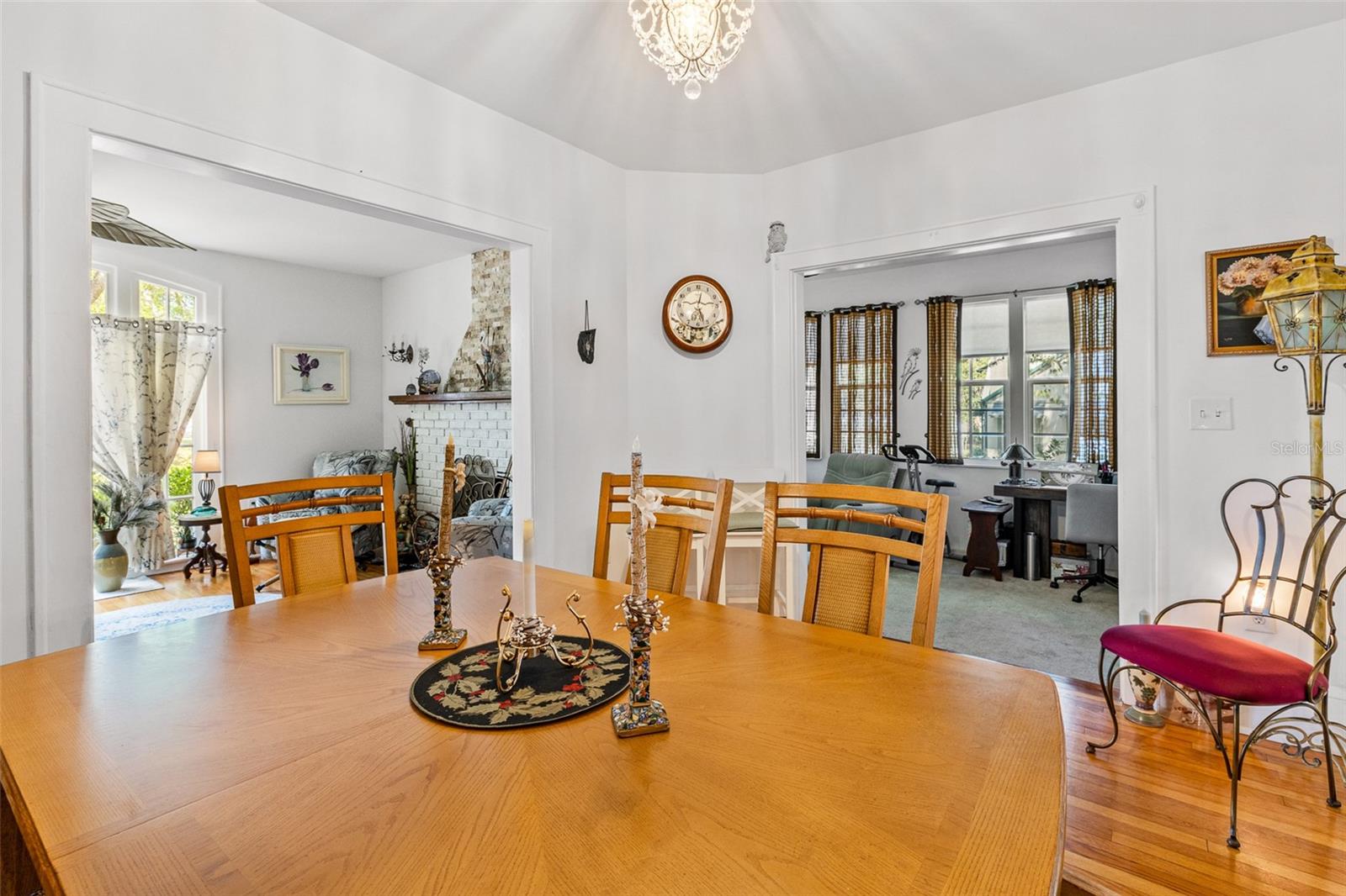 UNIVERSITY TERRACE DELAND - Residential