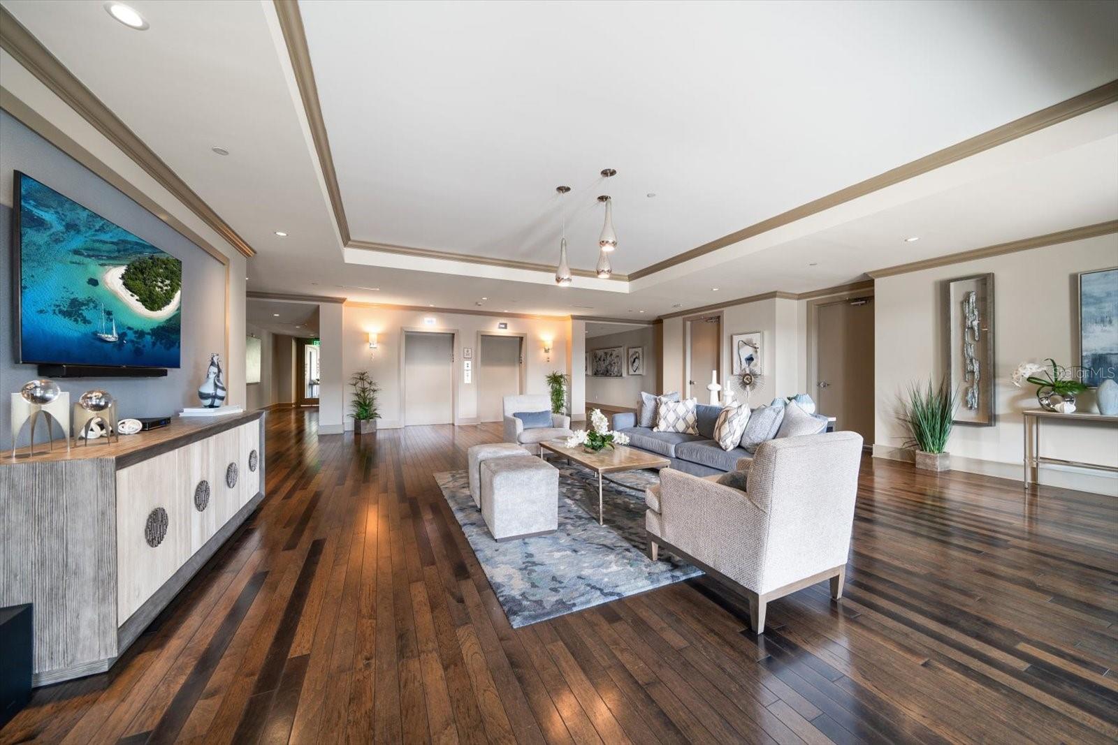 RESIDENCES AT BELLEVIEW PLACE CONDO - Residential