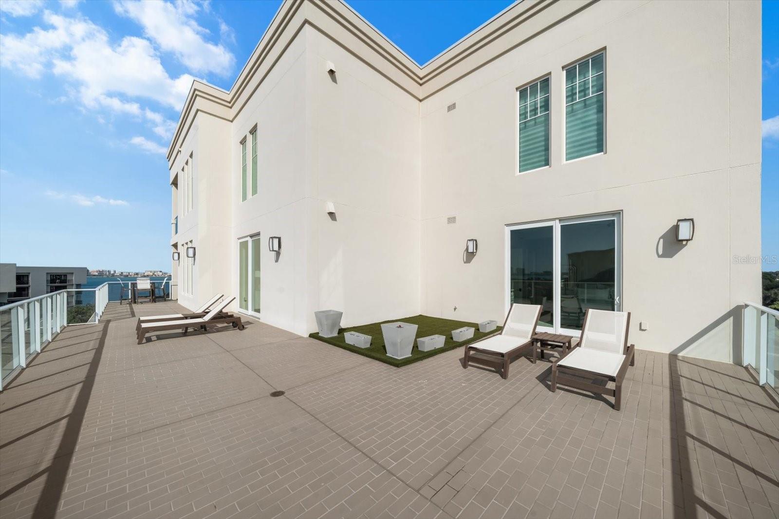 RESIDENCES AT BELLEVIEW PLACE CONDO - Residential