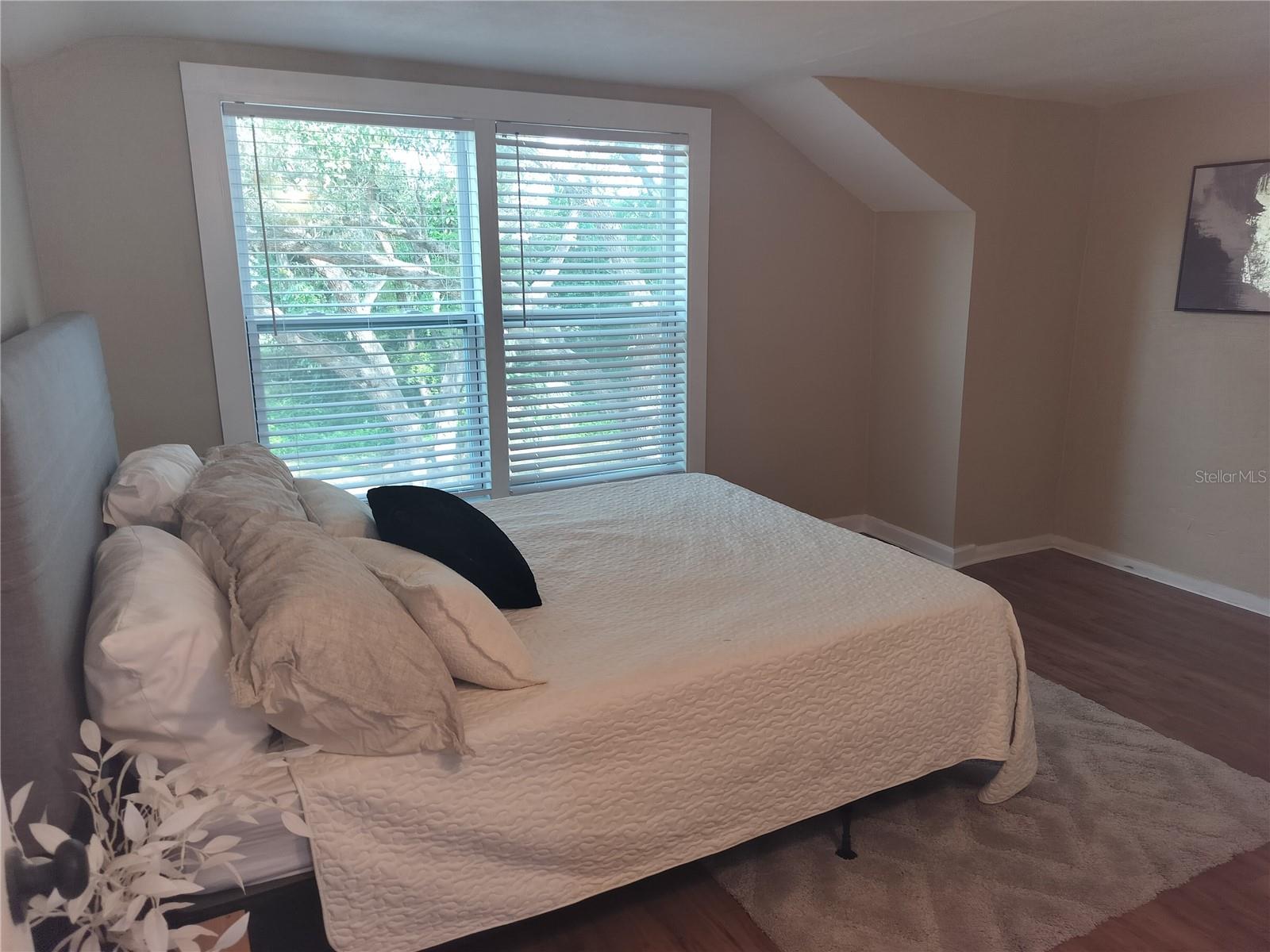 COUNTRY CLUB ADD - Residential