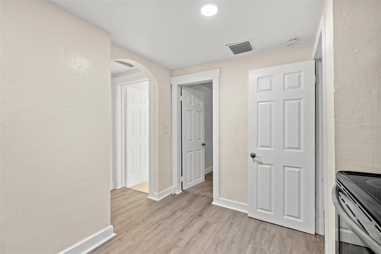 COUNTRY CLUB ADD - Residential