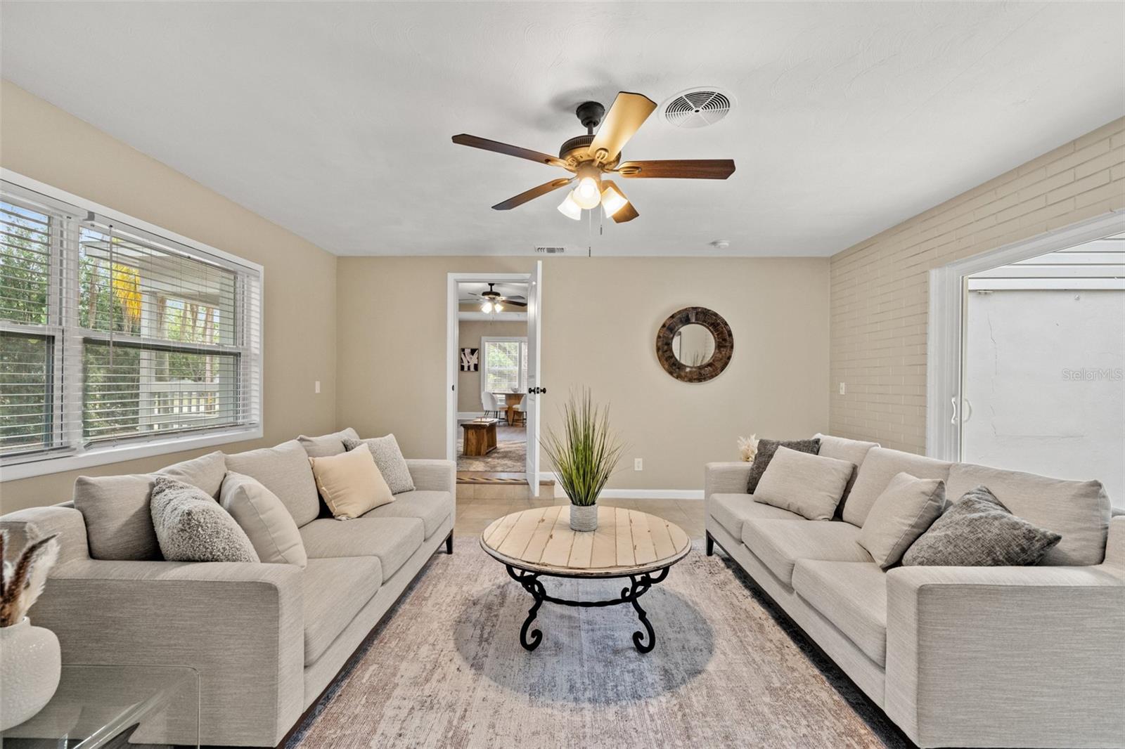 COUNTRY CLUB ADD - Residential