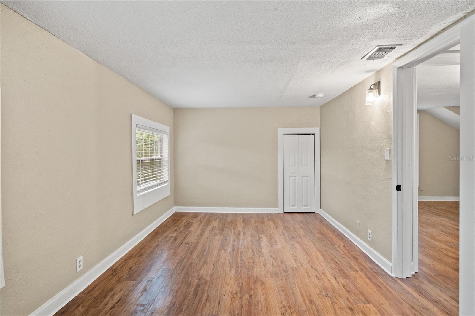 COUNTRY CLUB ADD - Residential