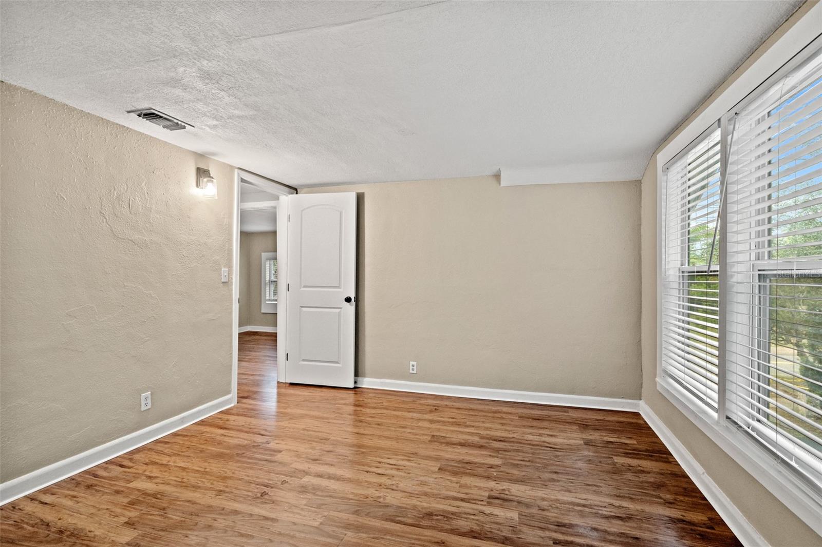 COUNTRY CLUB ADD - Residential