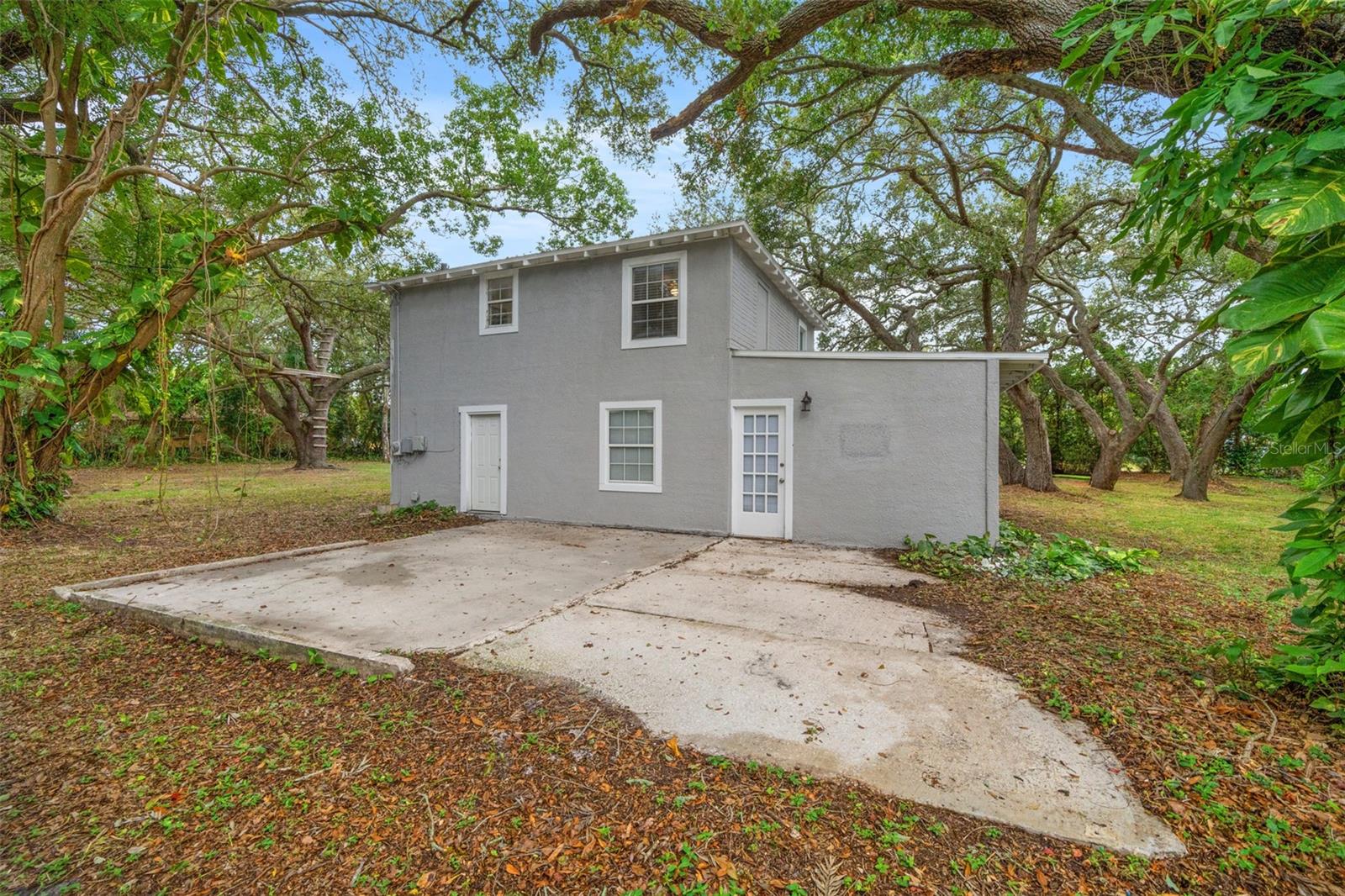 COUNTRY CLUB ADD - Residential