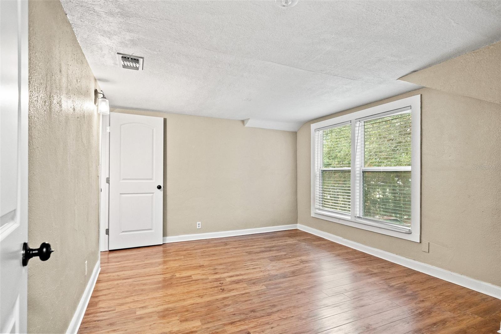 COUNTRY CLUB ADD - Residential