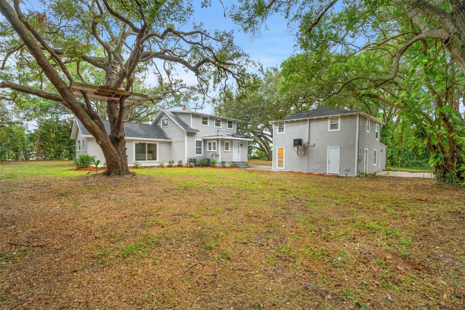 COUNTRY CLUB ADD - Residential