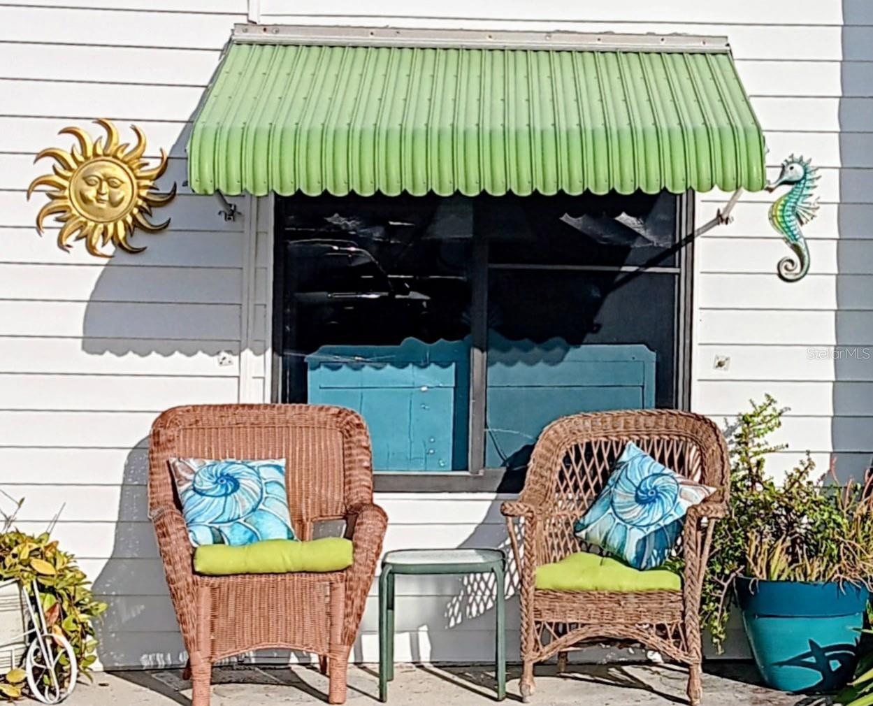 HOLIDAY TRAVEL PARK - Residential