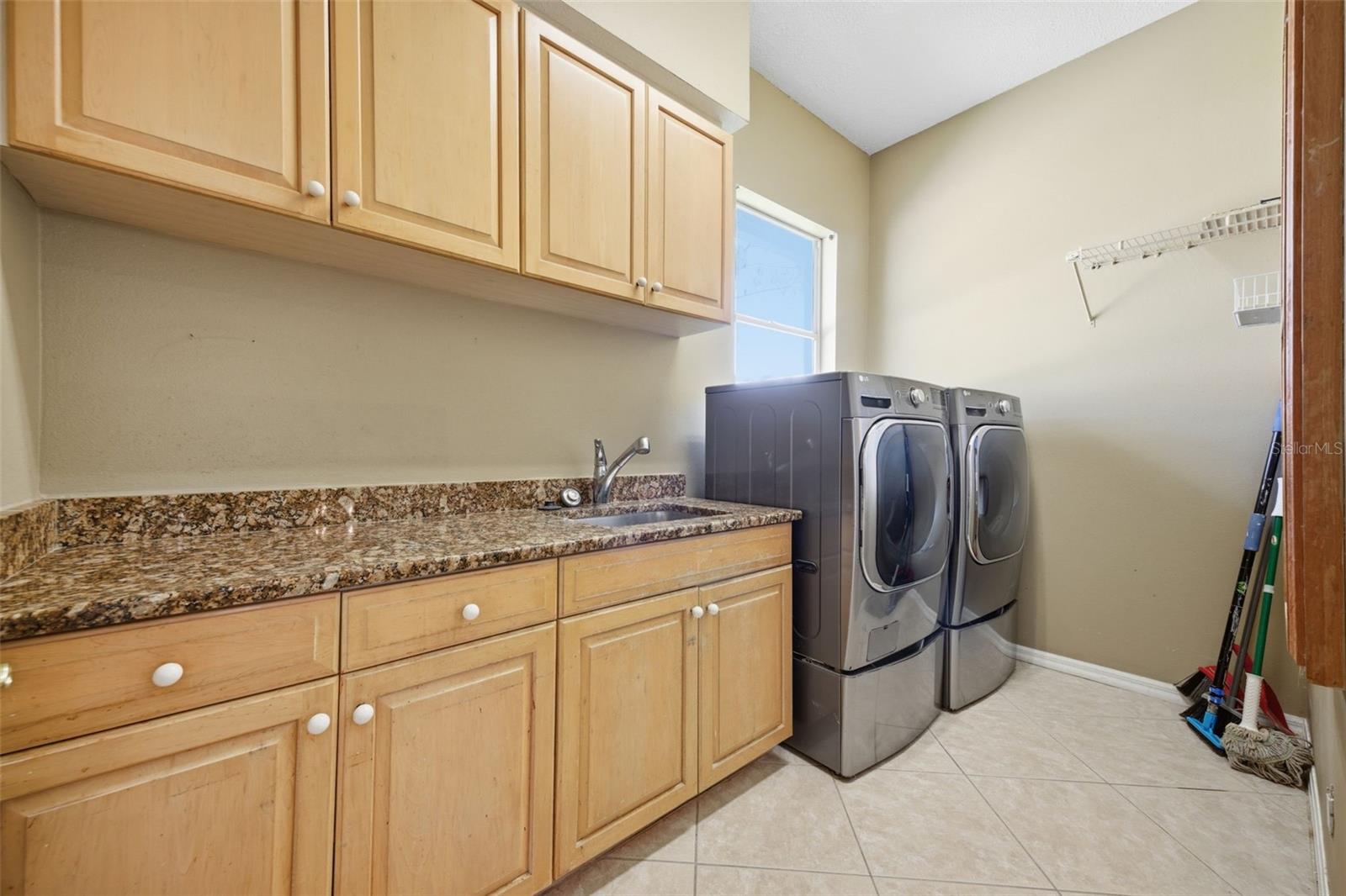 CHEVAL POLO & GOLF CL PHAS - Residential