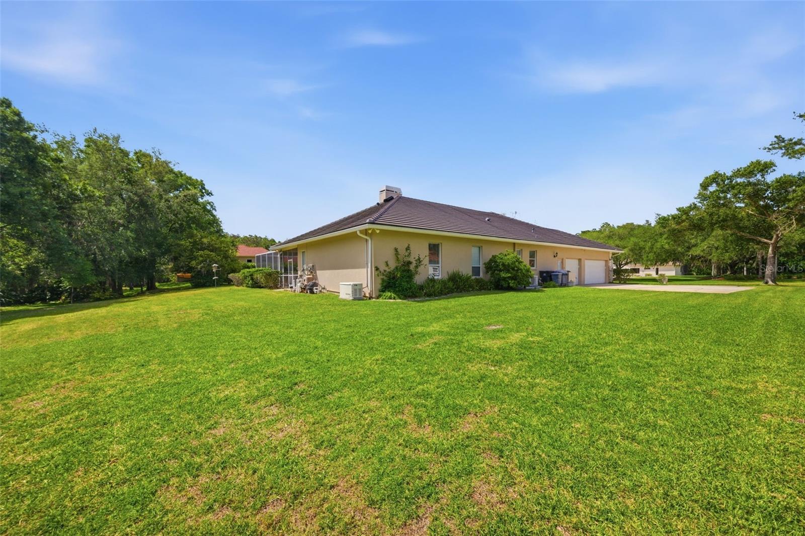 CHEVAL POLO & GOLF CL PHAS - Residential