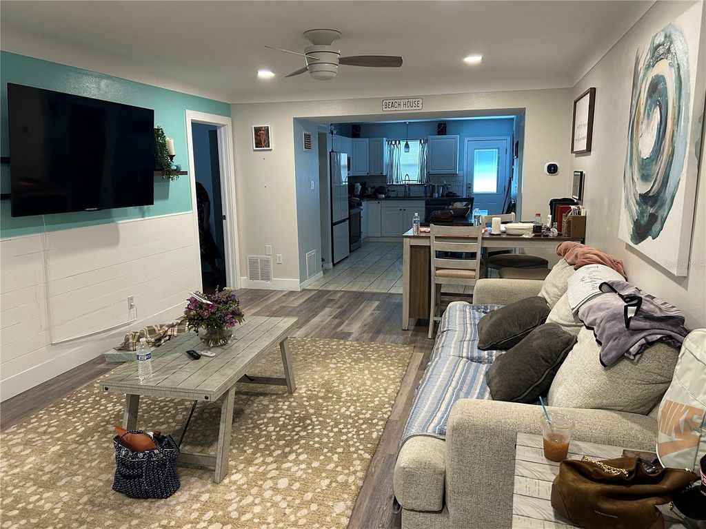 Photo of 6326 3rd Avenue S, St Petersburg, FL 33707 (MLS # TB8416398)