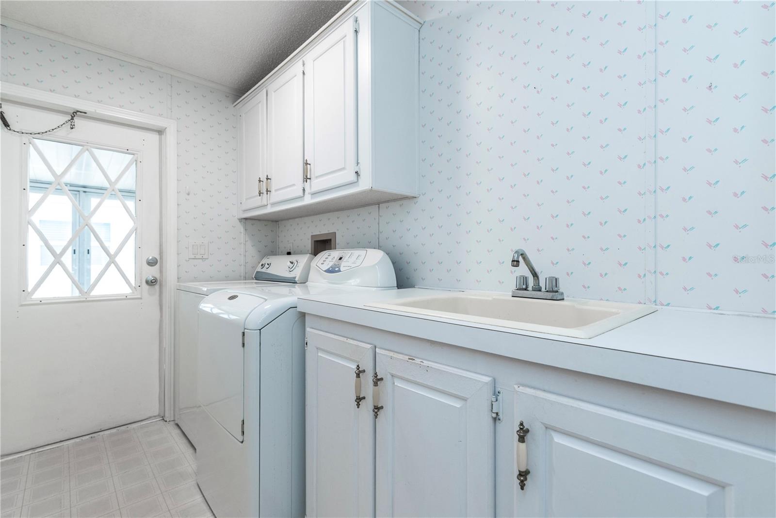 PARADISE ISLAND CO-OP INC - Residential