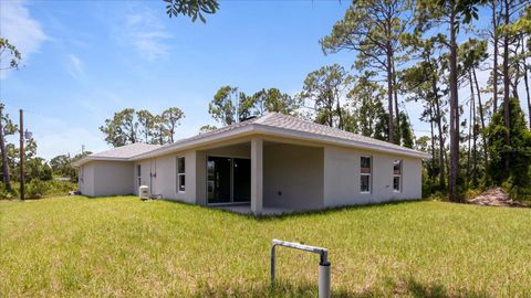 A home in NORTH PORT