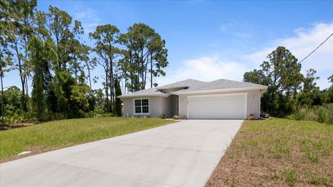 A home in NORTH PORT