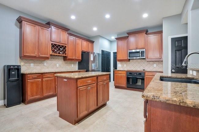 CLEAR LAKE ESTATES - Residential