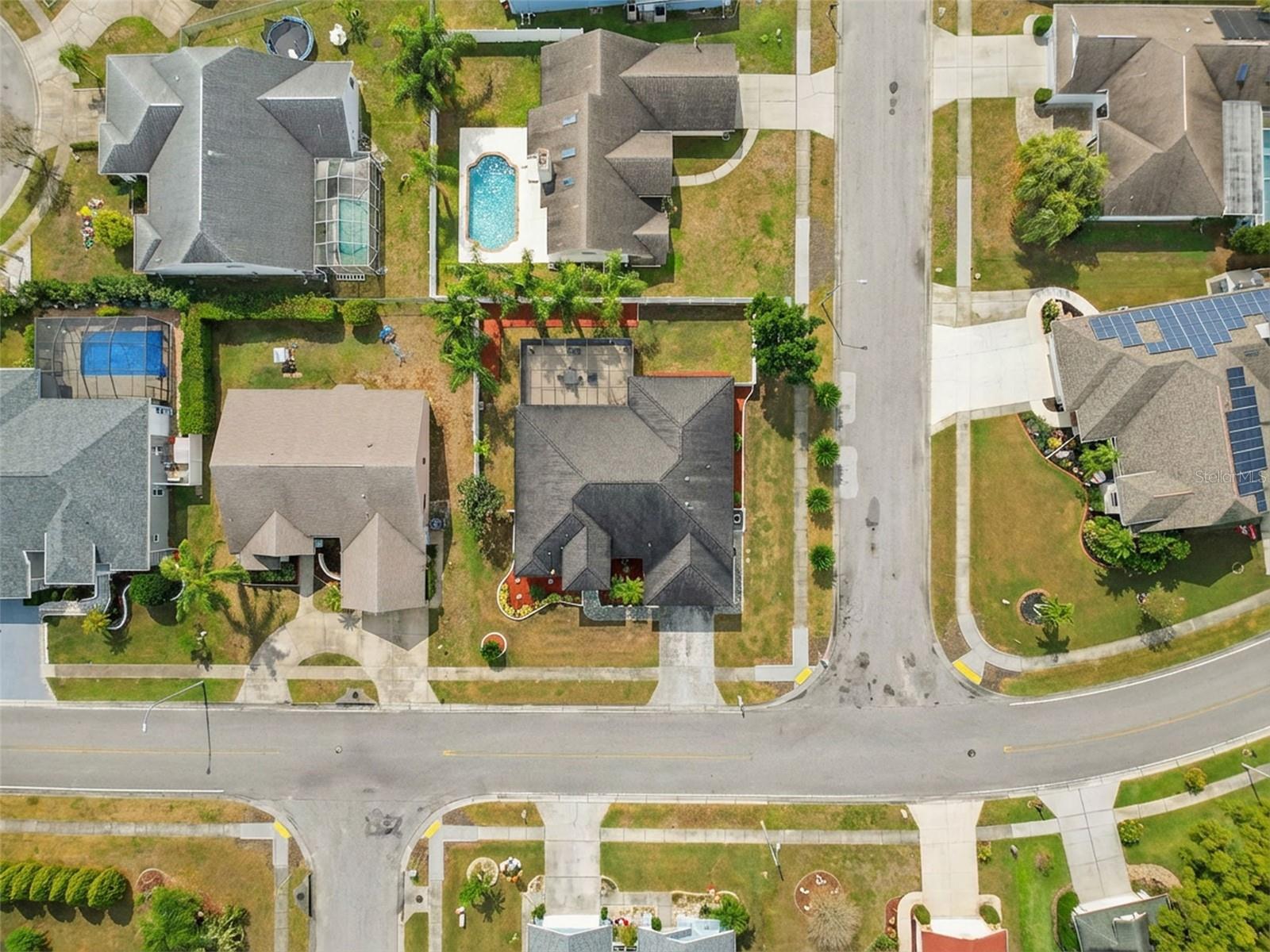 CYPRESS LAKES - Residential